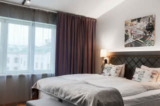 Copyright: Yeghia Narsisian Bed in Room Superior Plus